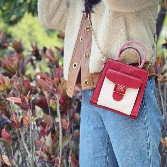 Coach Mini Pepper Crossbody In Colorblock - Picture 10 of 10